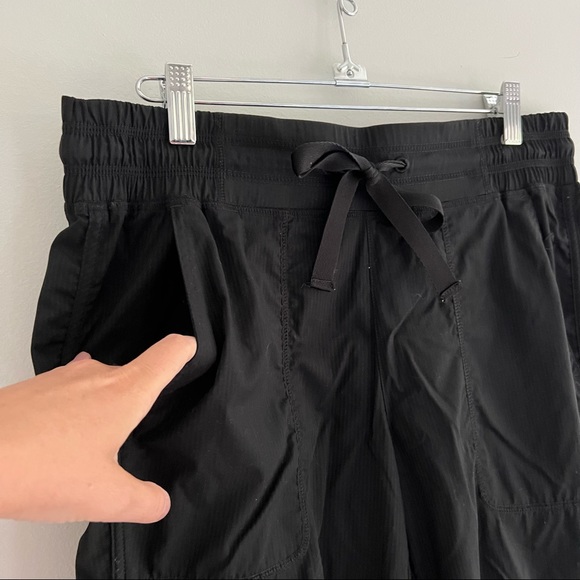 Denver Hayes Black Casual Pants Size Small - Picture 3 of 9